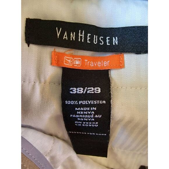 Van Heusen Traveler Men's Khaki Flat Front Dress Pants Size 38/29 - Picture 3 of 3